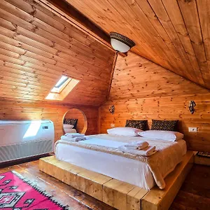Silver Hill Guest house Gjirokaster